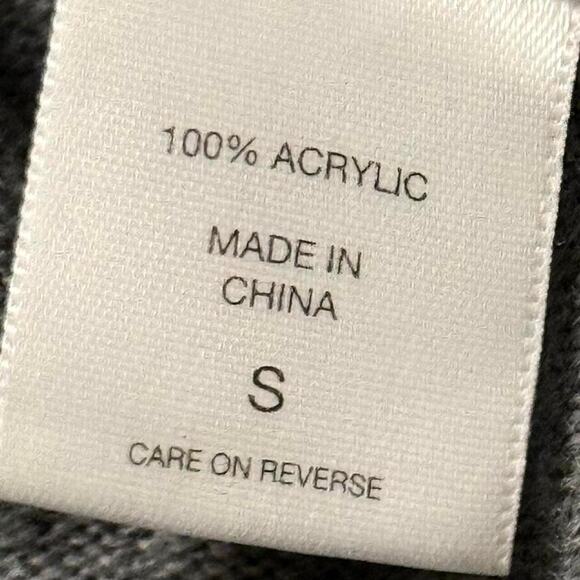 Early 2000s New York & Company v neck sweater size Small - Picture 5 of 15